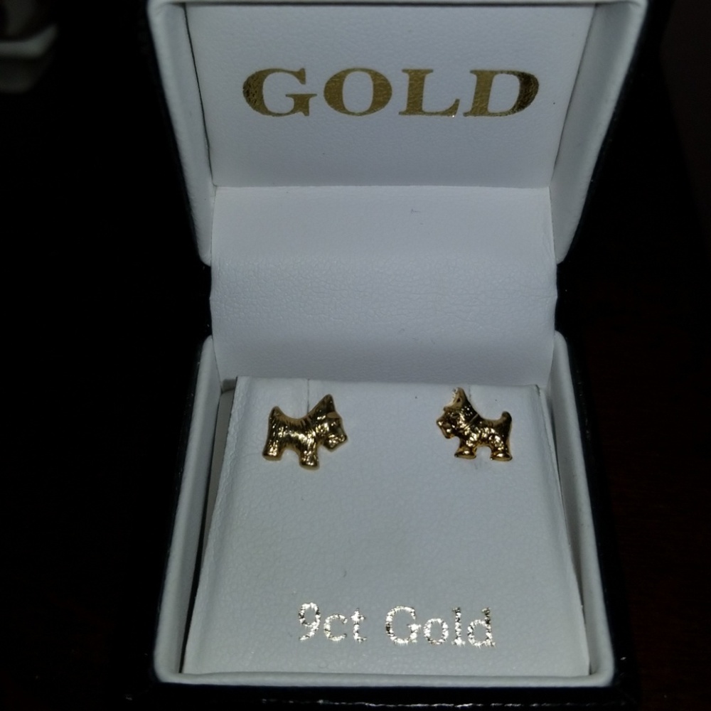 Scottie Dog 9K Gold Post Earrings